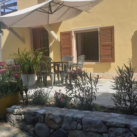 Ca' La Volpe Torri Del Benaco Exterior photo